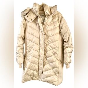 Abercrombie & Fitch Women's Beige Puffer Coat